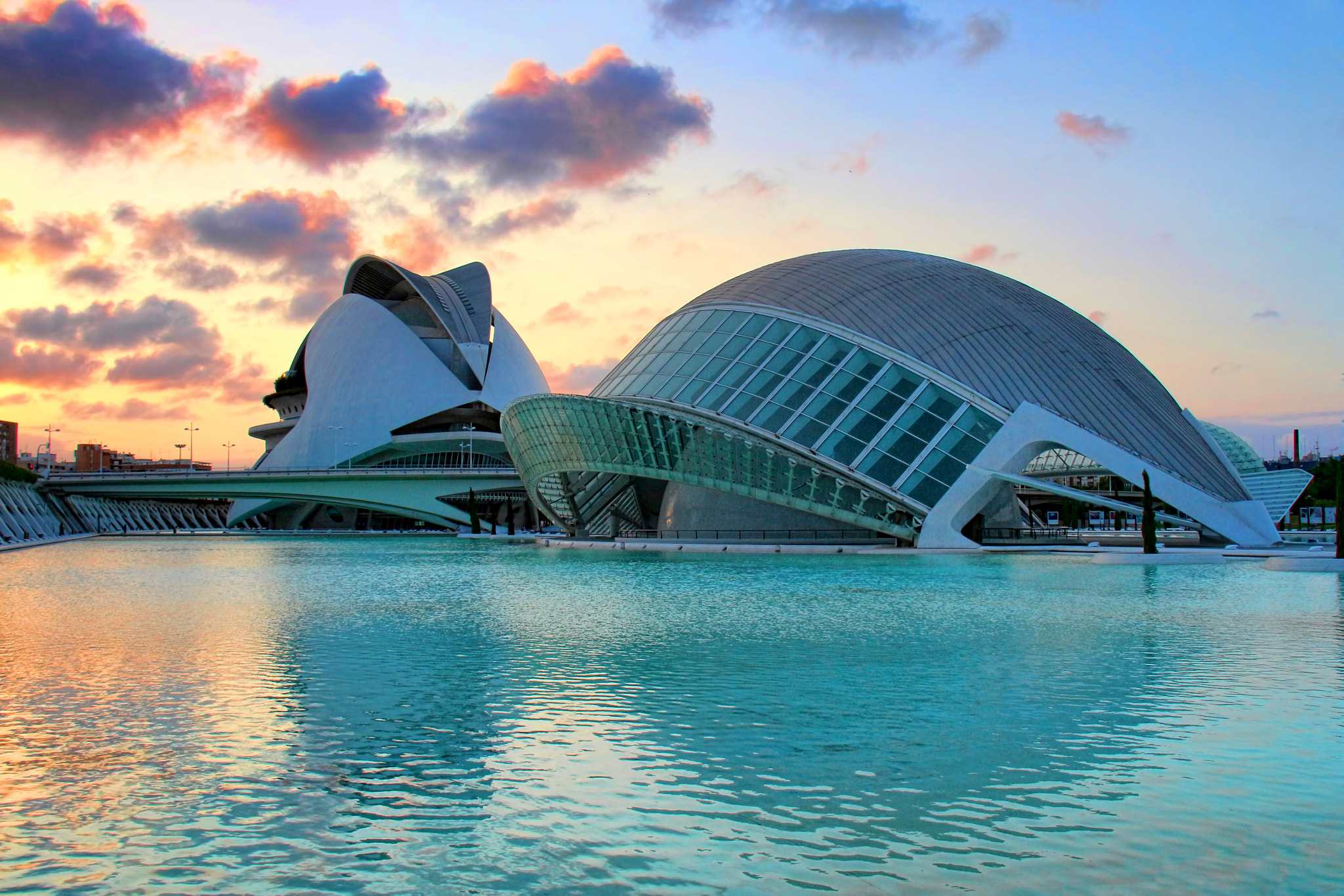 images my ideas 40/40 WC O Palsson Sunset_In_The_City_Of_Arts_And_Sciences_Valencia_Spain_(58944456).jpg